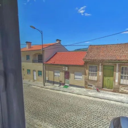 Arriaga Douro House بيت للعطل *